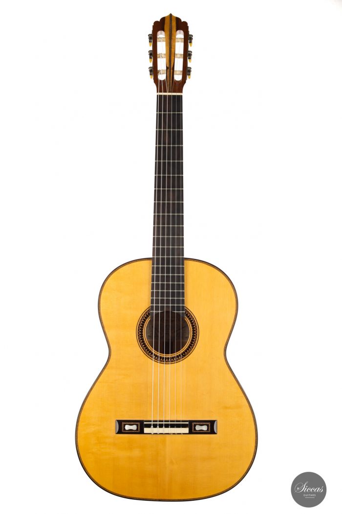 Classical guitar José Romanillos 1981 1