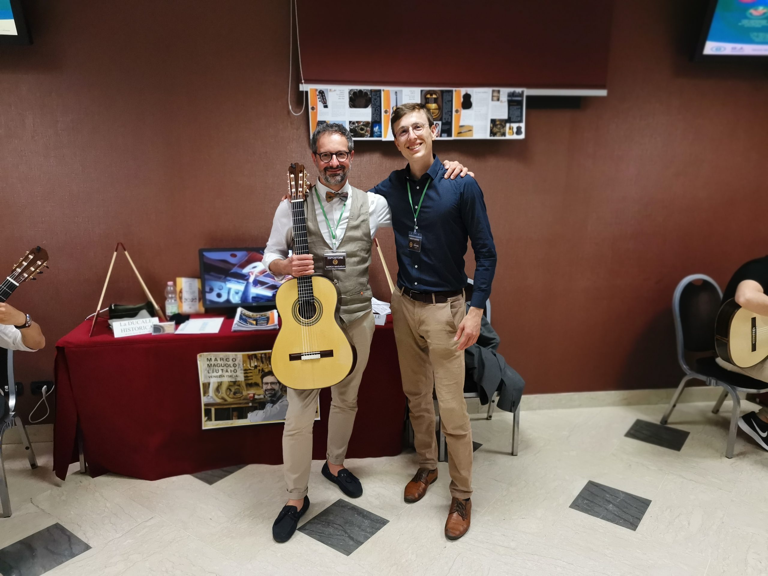 With Marco Maguolo and his REG special edition La Ducale Historica which will be at Siccas Guitars soon scaled