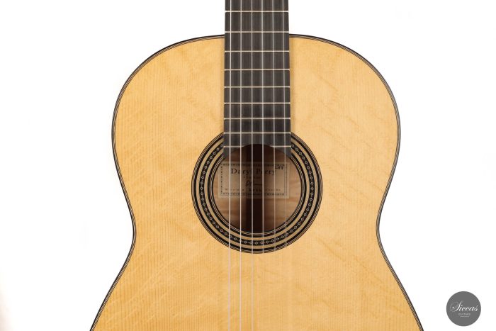 Daryl Perry 2022 Spruce Maple No. 247 65 cm 2