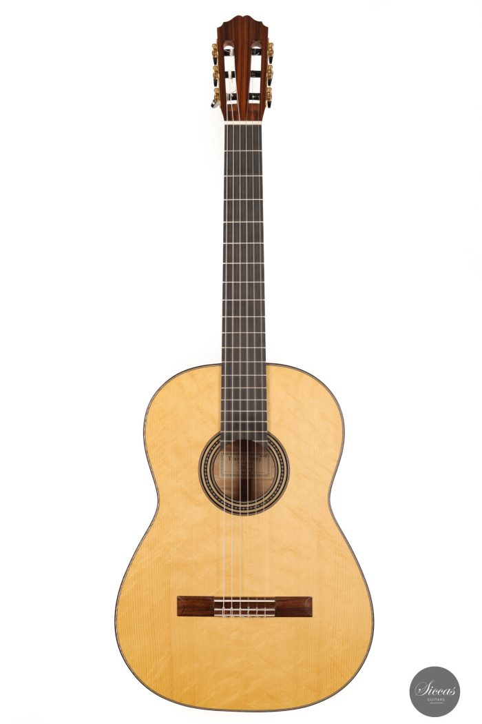 Daryl Perry 2022 Spruce Maple No. 247 65 cm 20