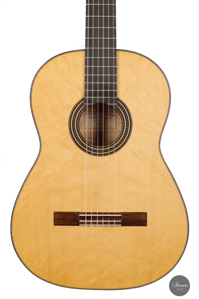 Daryl Perry 2022 Spruce Maple No. 247 65 cm 21