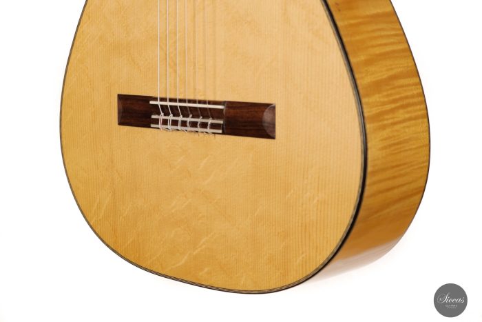 Daryl Perry 2022 Spruce Maple No. 247 65 cm 5