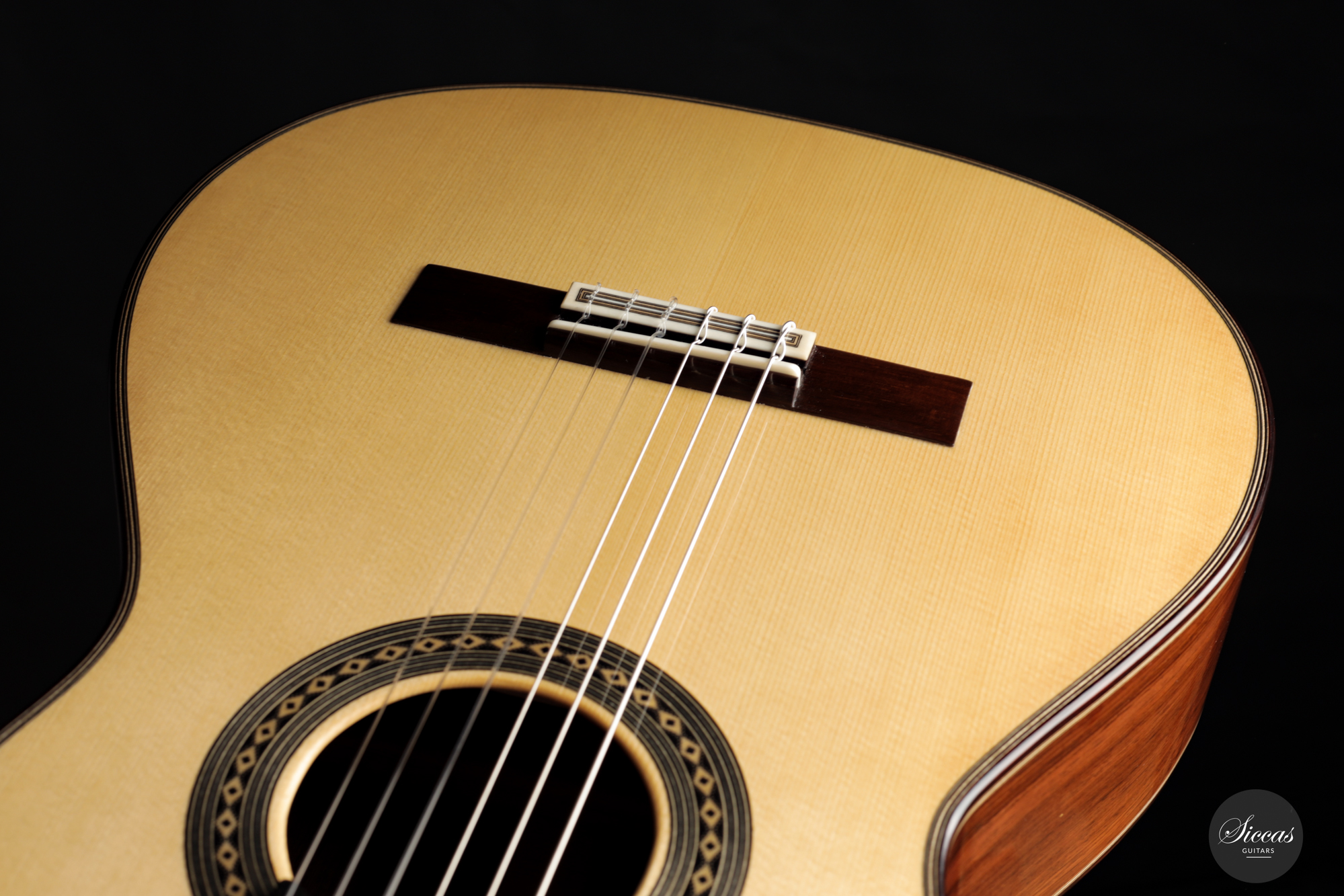 【2025】お歳暮・冬ギフト 1335 No. Antigua 2023 - Perez Teodoro at GUITARS SICCAS 邦楽