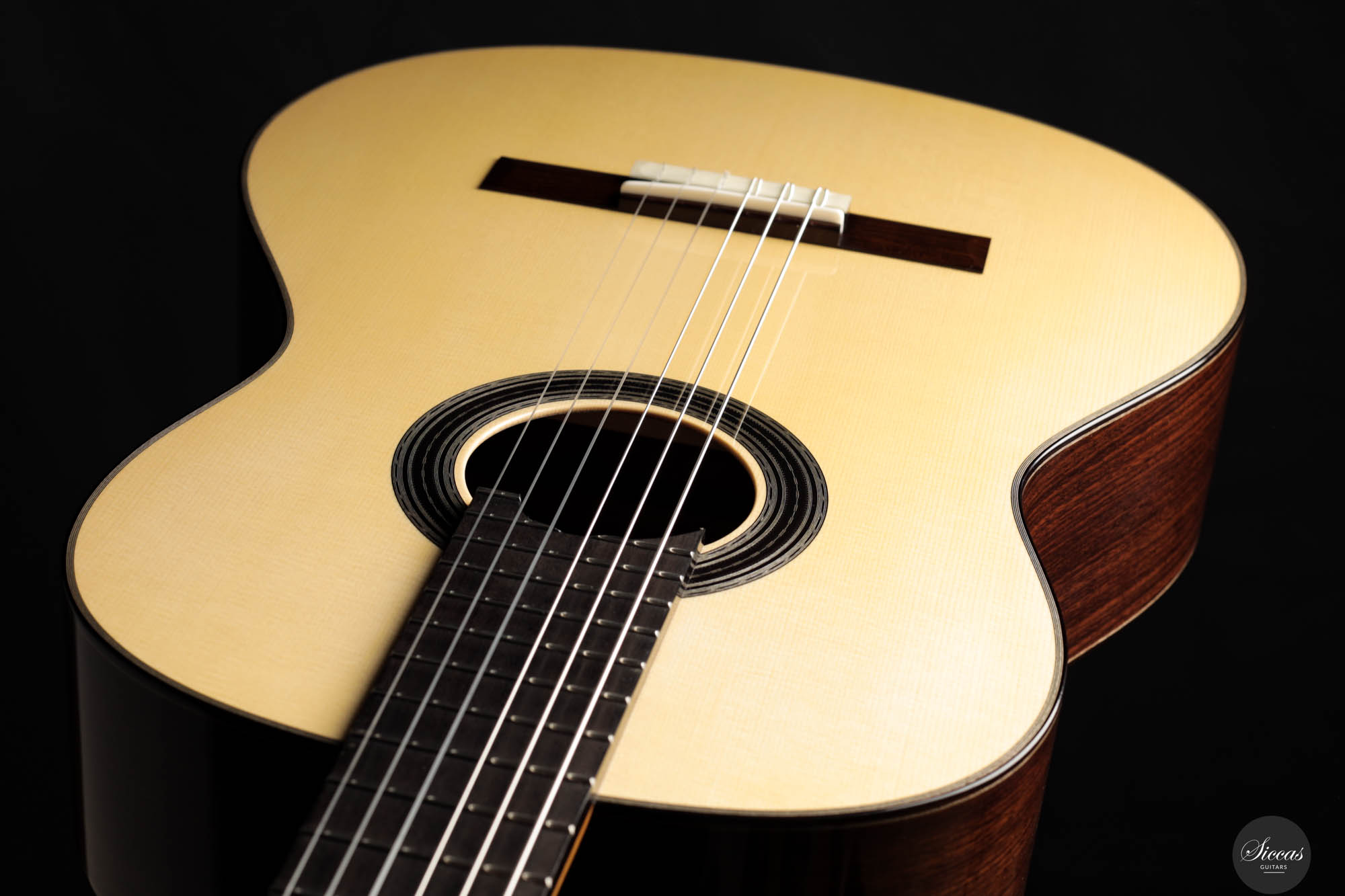 Sylvain Balestrieri - 2024 at SICCAS GUITARS - The world's