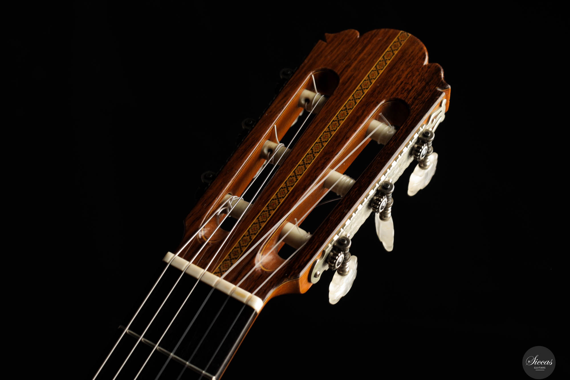 Masaru Kohno - 1969 No. 8 at SICCAS GUITARS - The world's
