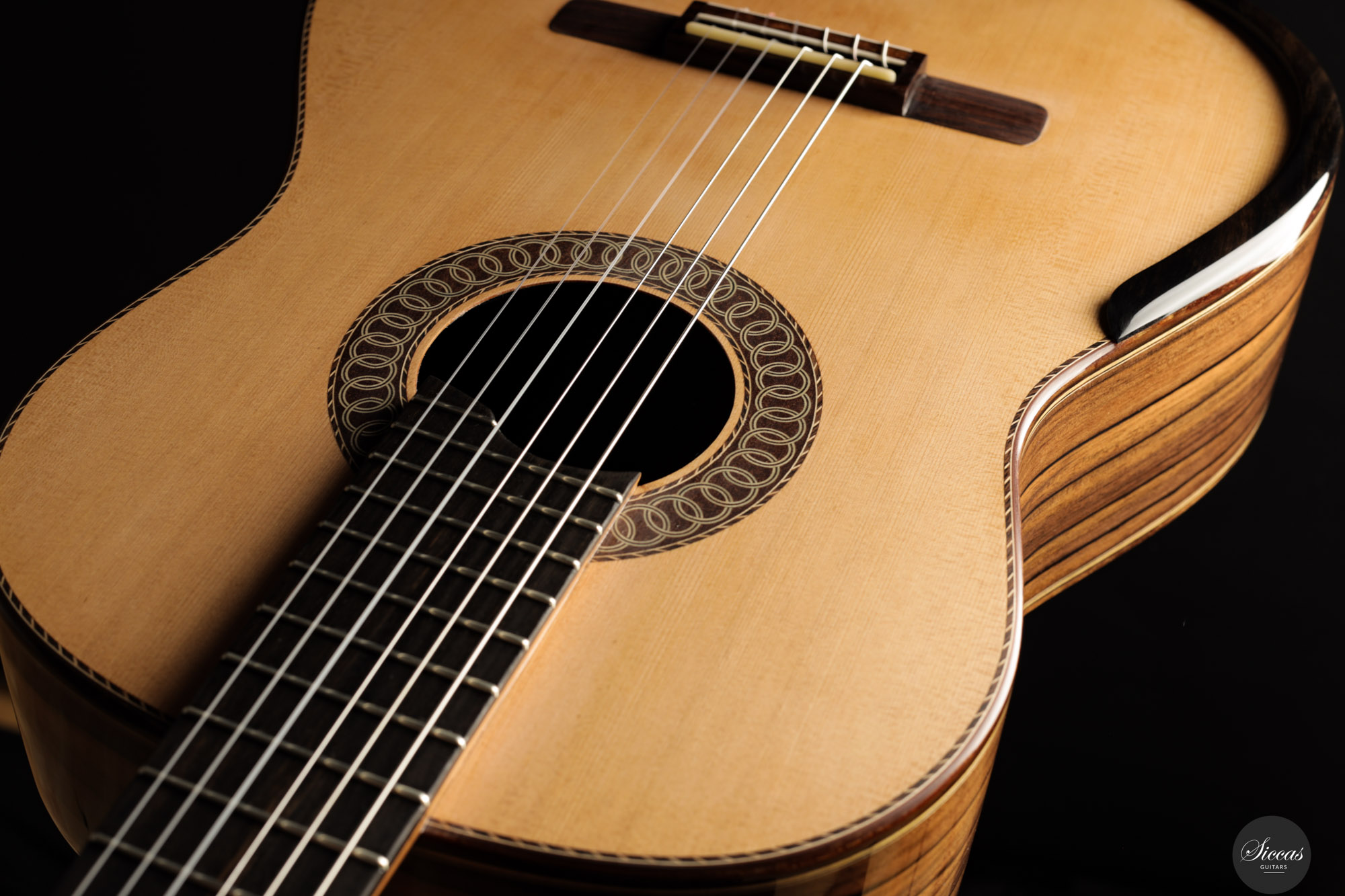 アート・デザイン・音楽 Hodler, Anker, Giacometti Andreas Madimenos - 2025 No. 74 ON HOLD at SICCAS GUITARS