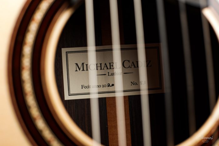 Classical guitar Michael Cadiz 2020 15