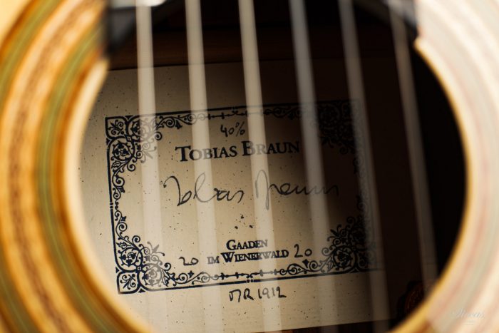 Classical guitar Tobias Braun 2020 24
