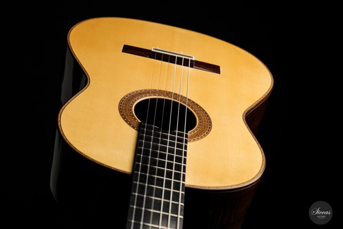 Classical guitar Paulino Bernabé 2020 18