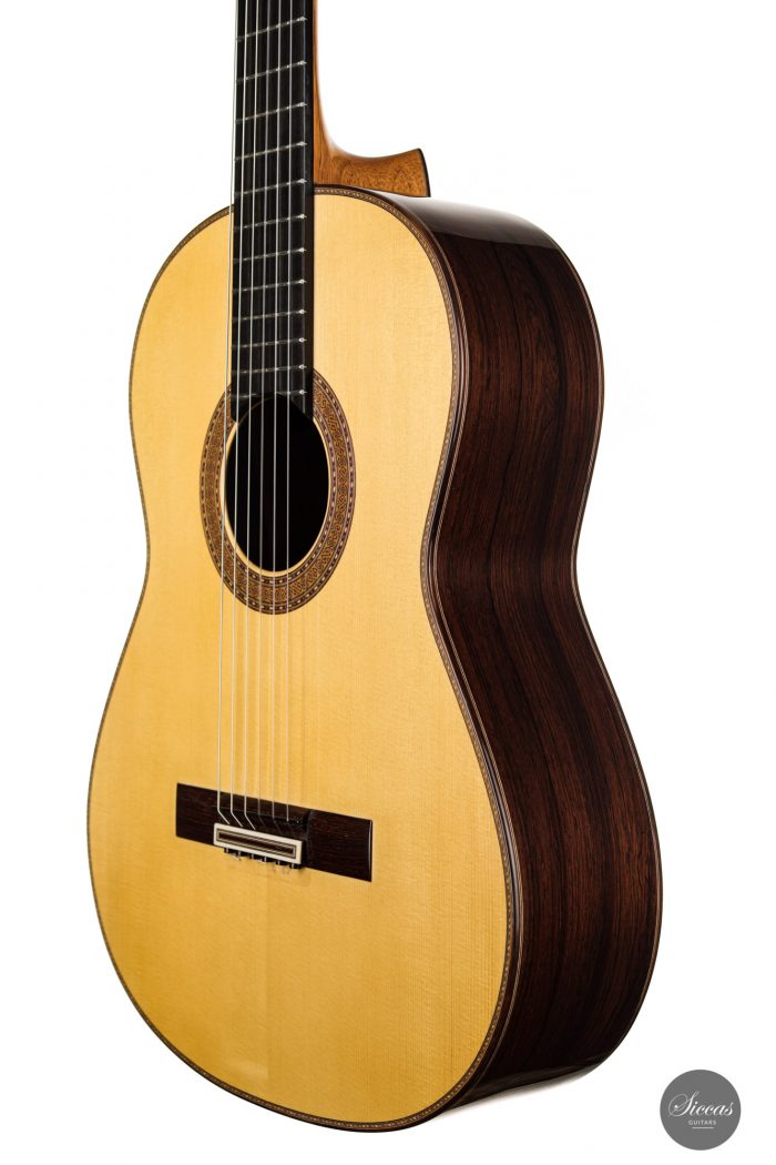 Classical guitar Paulino Bernabé 2020 8