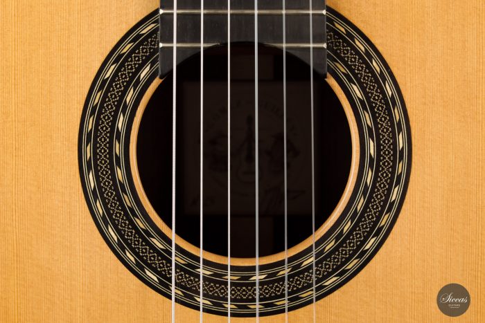 Classical guitar Gomez De Guillen 2020 4