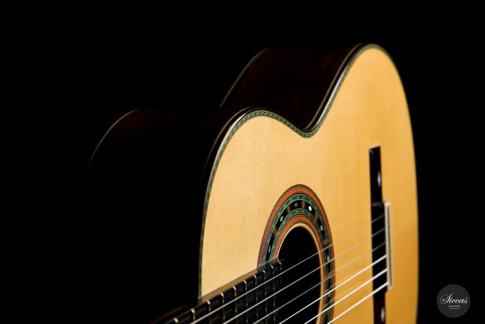 Classical guitar Paulino Bernabé 2021 21