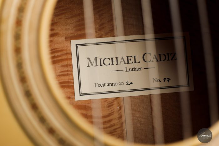 Classical guitar Michael Cadiz 2020 23