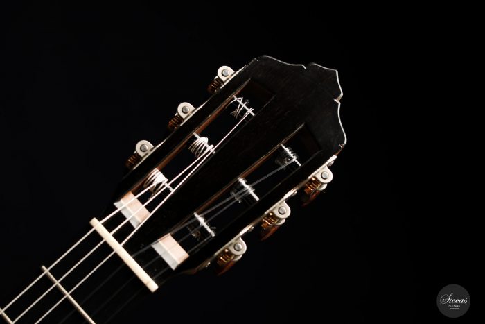 Classical guitar Mijail Kharash 2021 16