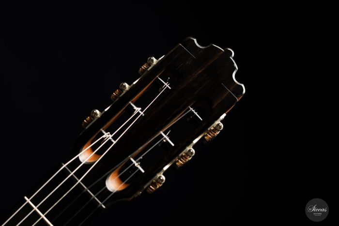Classical guitar Paulino Bernabé 2021 14