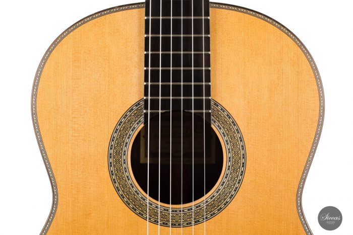 Classical guitar Paulino Bernabé 2021 3