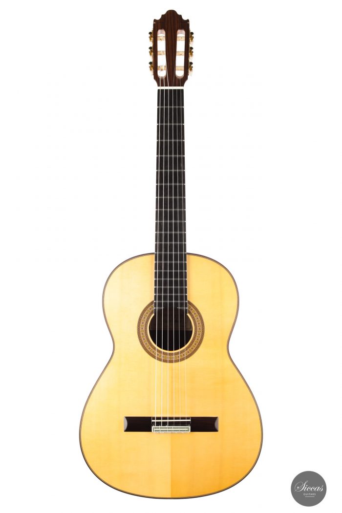 Classical guitar Vicente Carrillo 2021 1