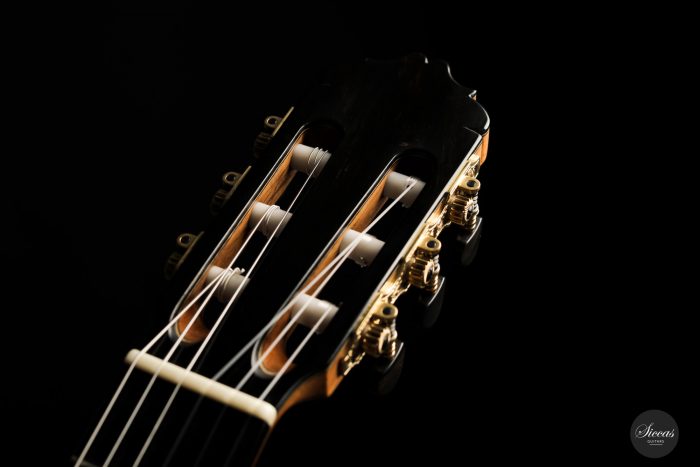 Classical guitar Antonio Marin Montero Premium 2021 14