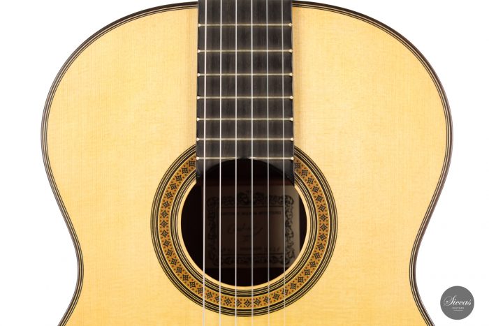 Classical guitar Antonio Marin Montero Premium 2021 4