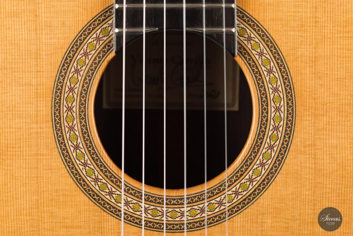 Classical guitar Vicente Carrillo Estudio Cedar 2021 4